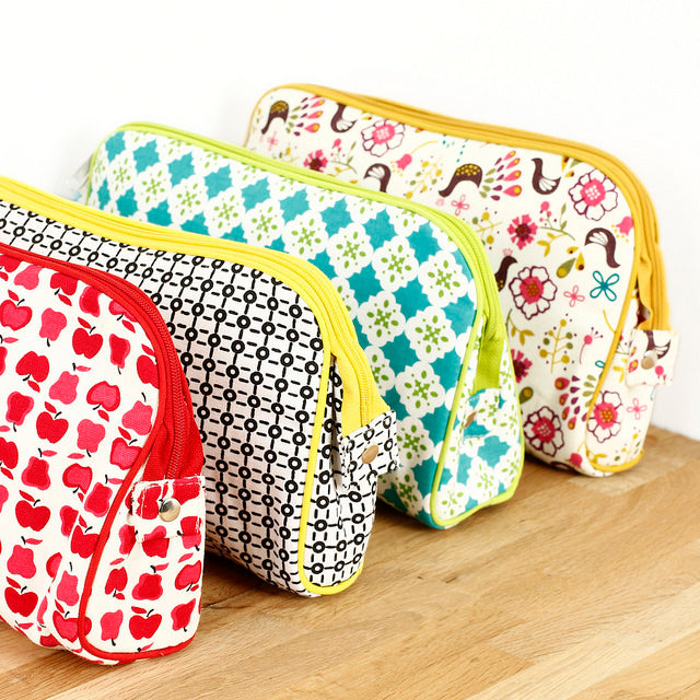 Keep Leaf Kosmetiktasche gross Toiletttasche Make up Tasche aus Bio Baumwolle waschbar Schminktasche